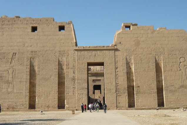 Day Tour to Ramesseum Temple, Habu Temple, and Nobles Valley