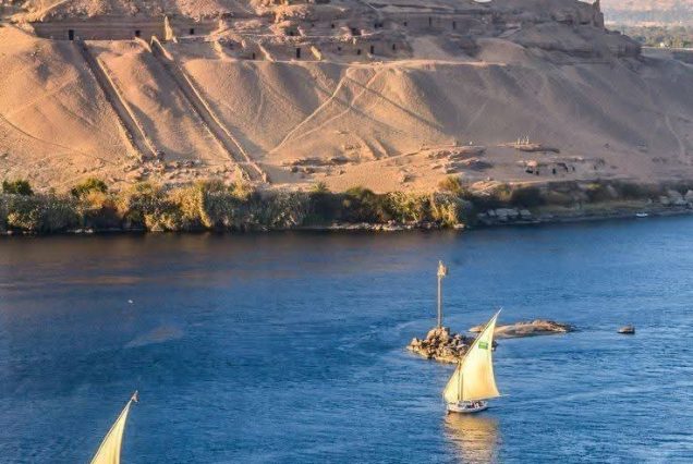 Private Tour of the Tombs of the Nobles & Botanical Garden